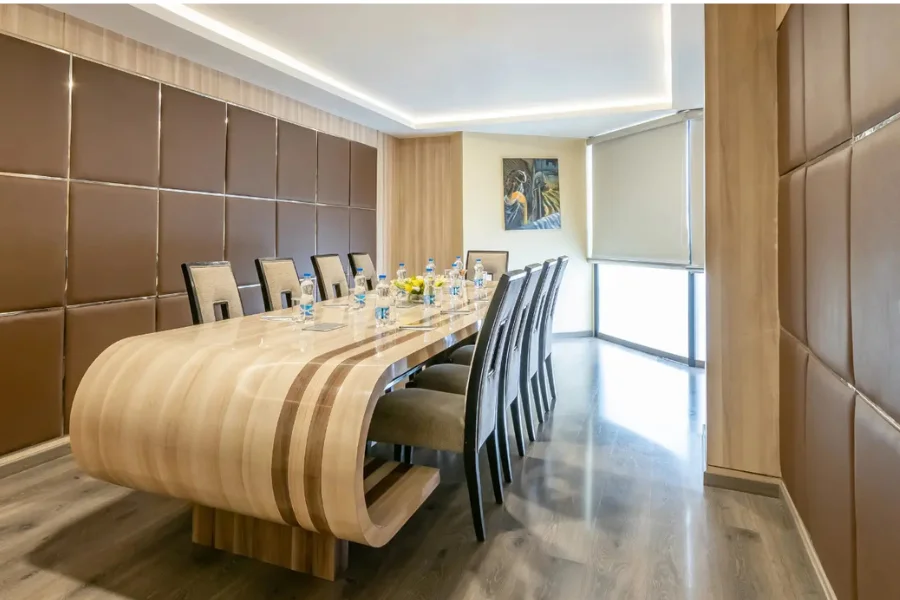 Boardroom and meeting space in Dhanbad